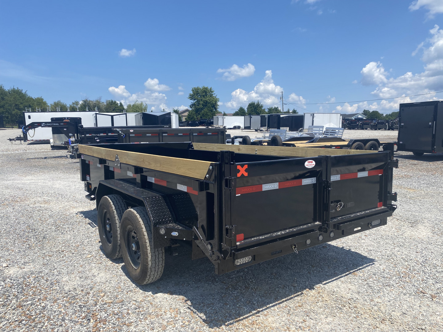 New 2026 MAXXD 83"x14' 14k Dump Trailer