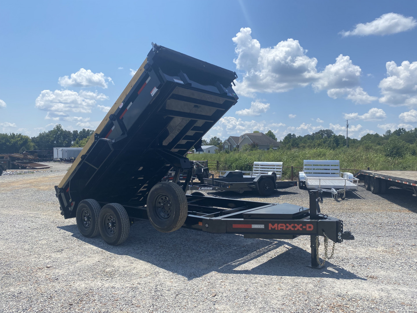 New 2026 MAXXD 83"x14' 14k Dump Trailer
