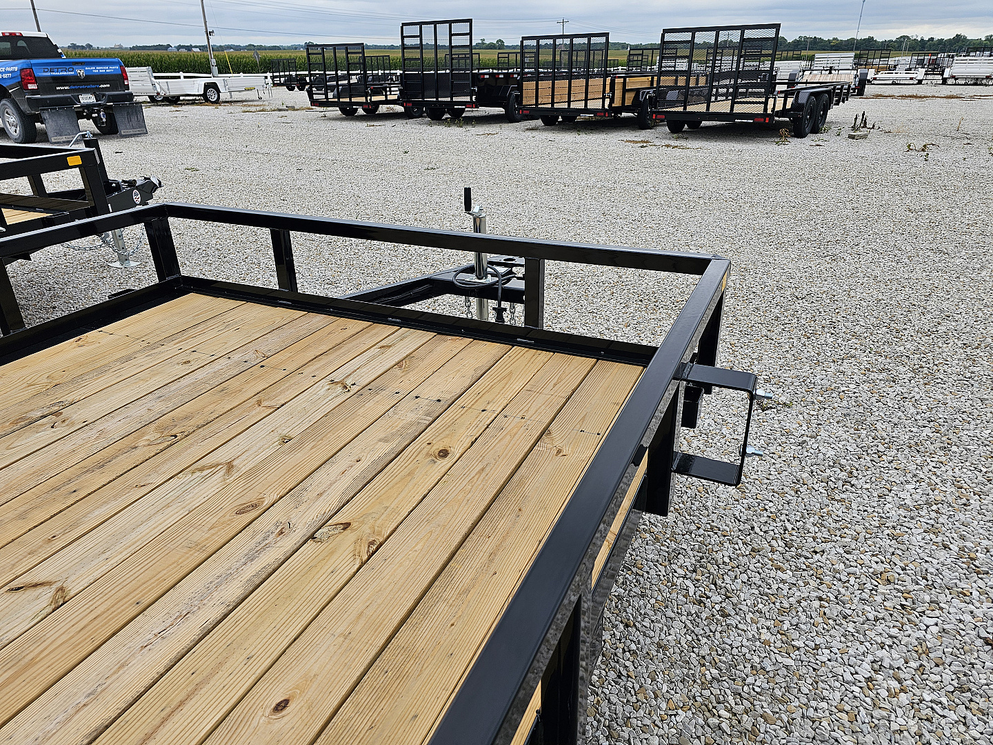 New 2026 Sure-Trac 7 x 18 7K Tube Top Utility Trailer