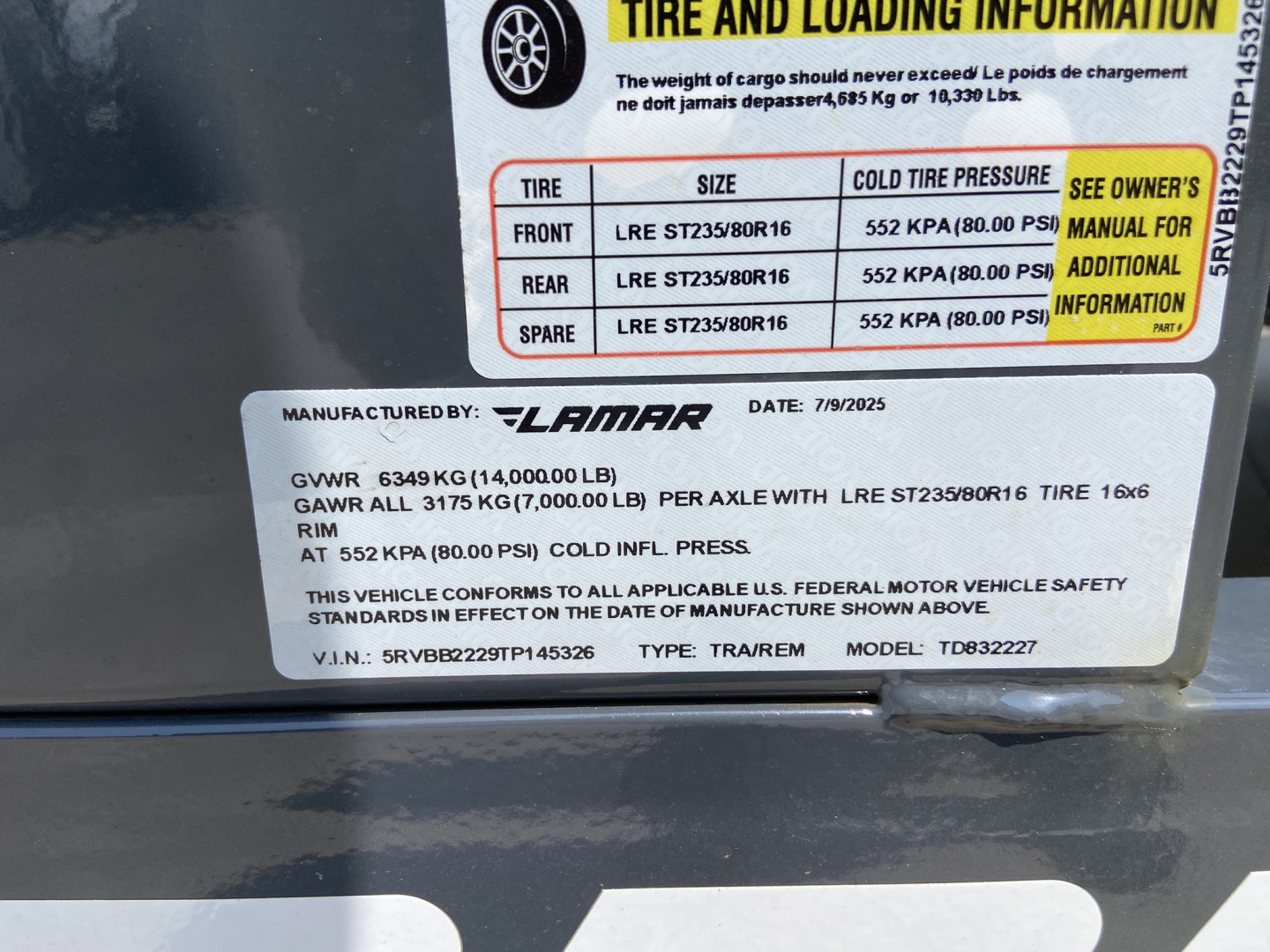 New Lamar 22' Equipment Trailer