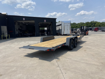 New Lamar 22' Equipment Trailer