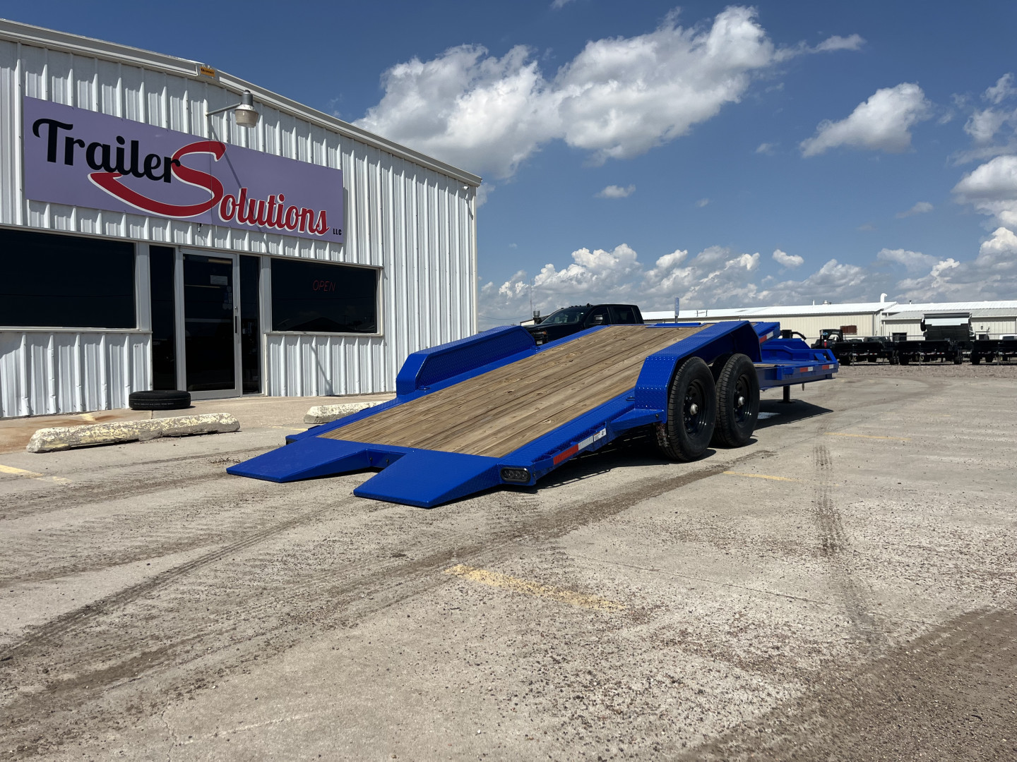New 2026 RawMaxx G7X Tilt Trailer