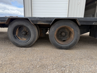 Used 2021 PJ 102"x40' GN Low Pro Flatdeck w/ Duals- LD