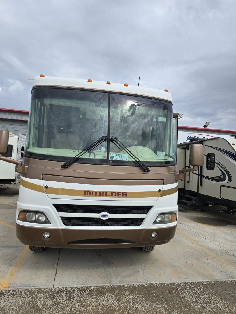 Used 2004 Damon Corporation Intruder 373F Class A