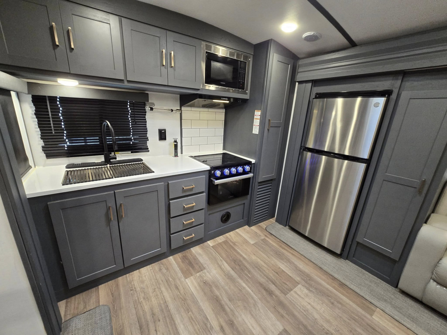 Used 2022 Keystone RV Premier 25RKPR Travel Trailer