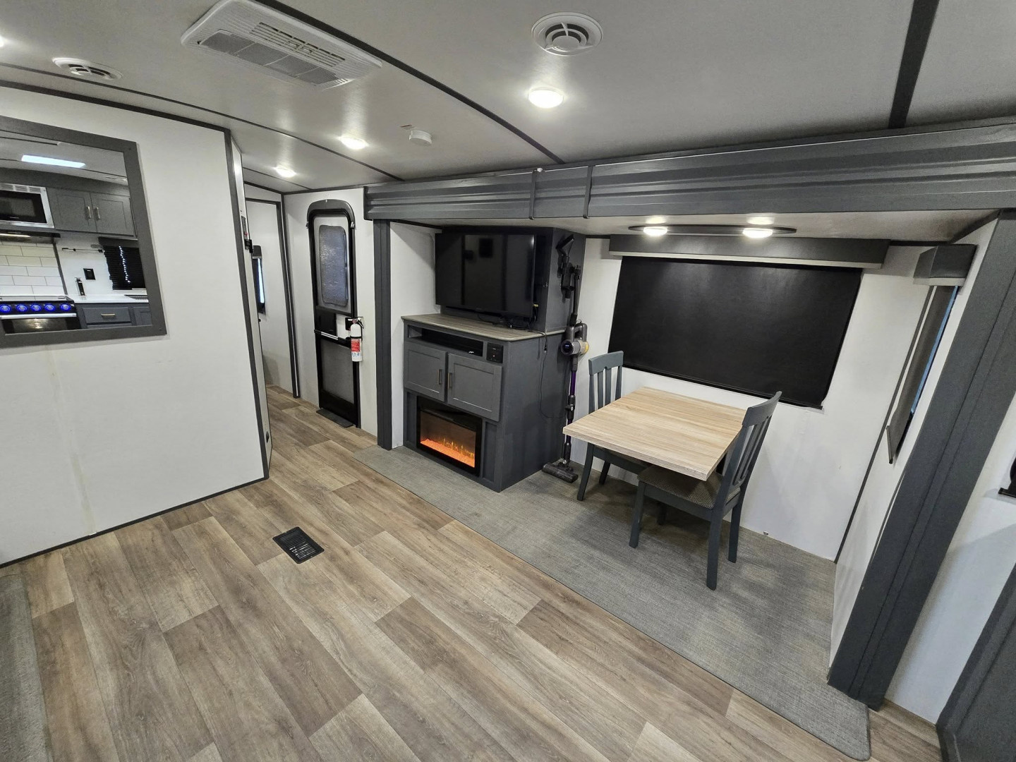 Used 2022 Keystone RV Premier 25RKPR Travel Trailer