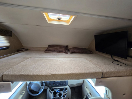 Used 2015 Thor Motor Coach Freedom Elite 23H Class C