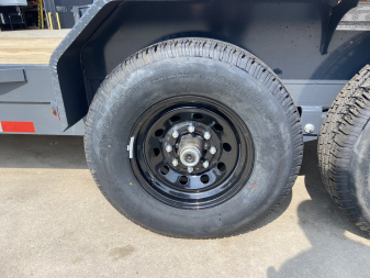 New Lamar 20' Equipment Trailer