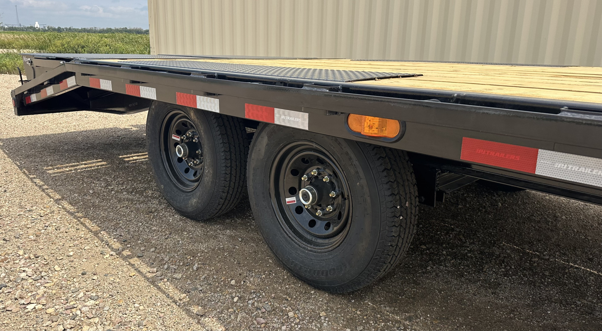 New 2026 PJ Trailers F8 DeckOver 22x8 Equipment Trailer