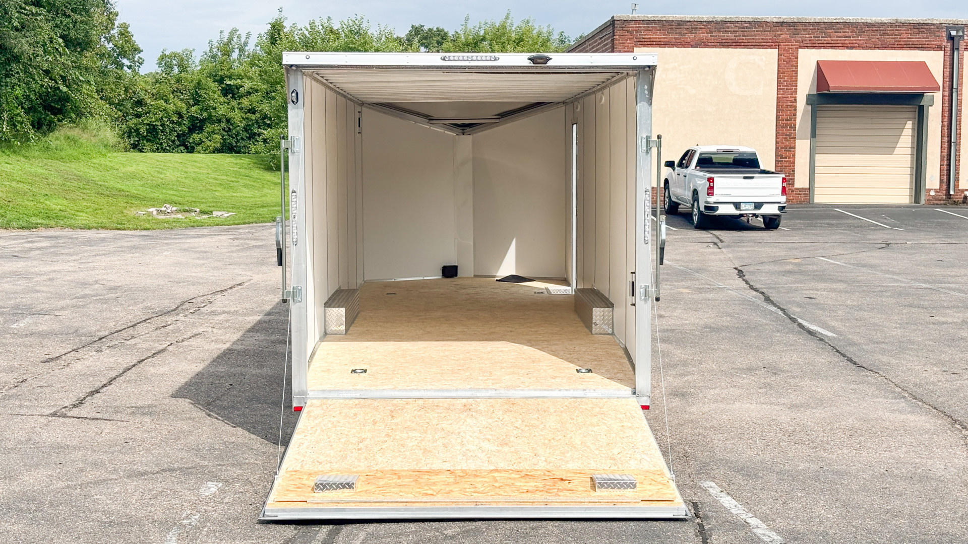 New Lightning 8.5x24 Enclosed Aluminum Car Hauler- Rear Ramp