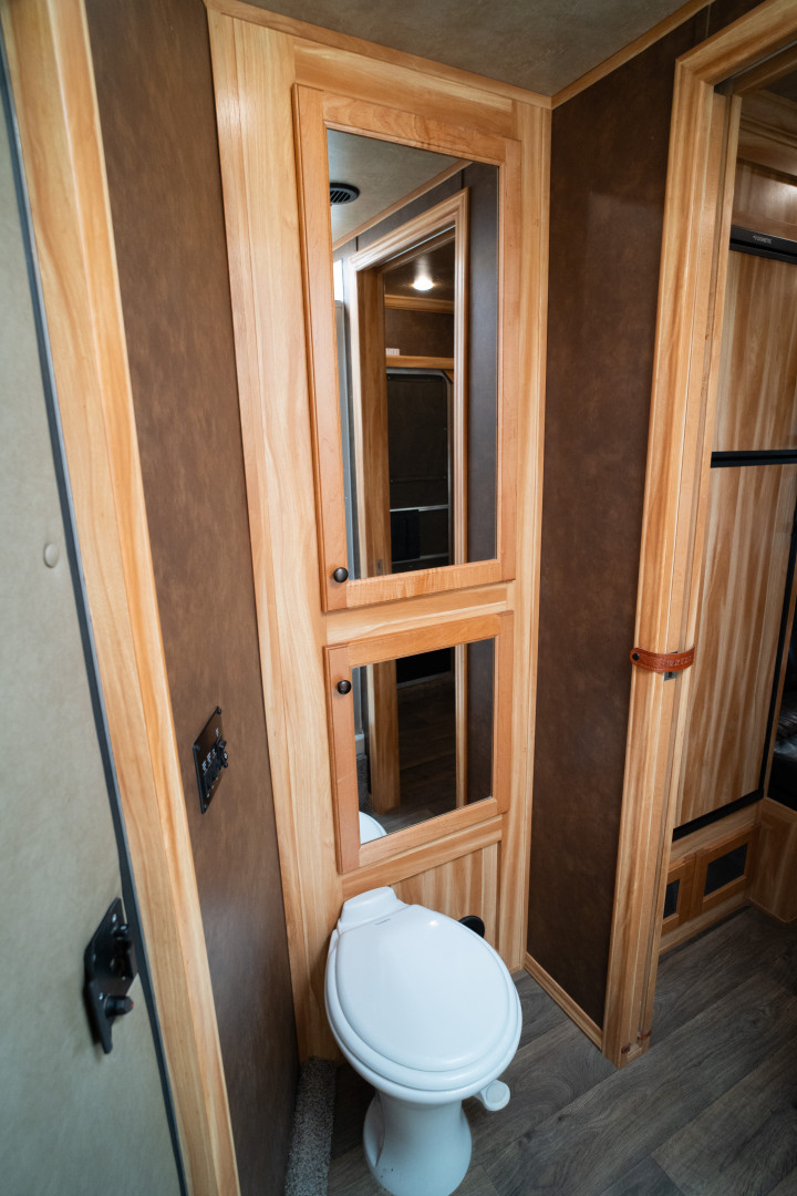 Used 2021 Exiss Trailers 11'0" with Living Quarters Stock / Stock Combo Trailer