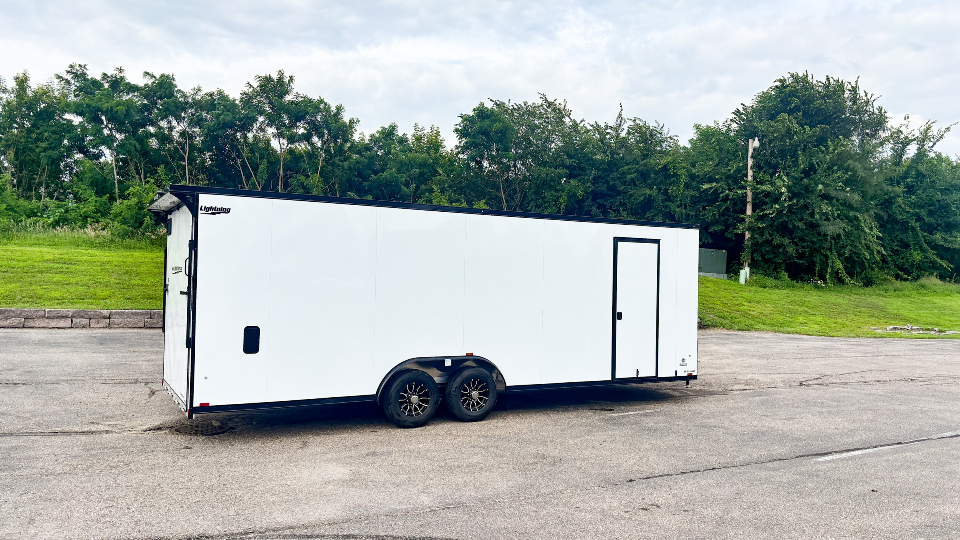 New Lightning 8.5x24 Enclosed Aluminum Car Hauler- Rear Ramp