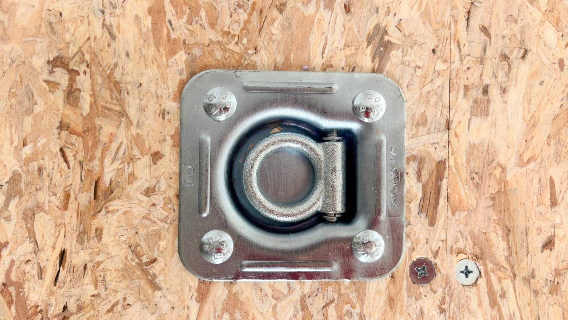 New Lightning 8.5x24 Enclosed Aluminum Car Hauler- Rear Ramp