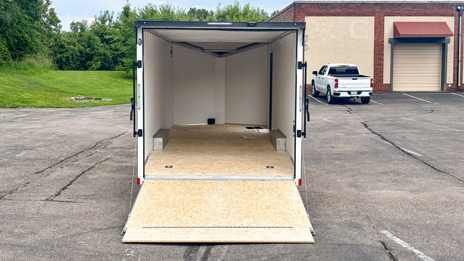 New Lightning 8.5x24 Enclosed Aluminum Car Hauler- Rear Ramp