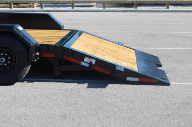 New 2025 Moritz 7' x 16' + 6' Low Pro - Hydraulic Power Tail - Equipment Trailer - 14000# GVW