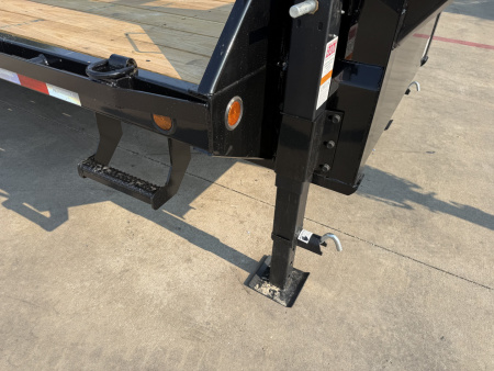 New 2025 Iron Bull FDG 16k 102x30 Flatbed Trailer