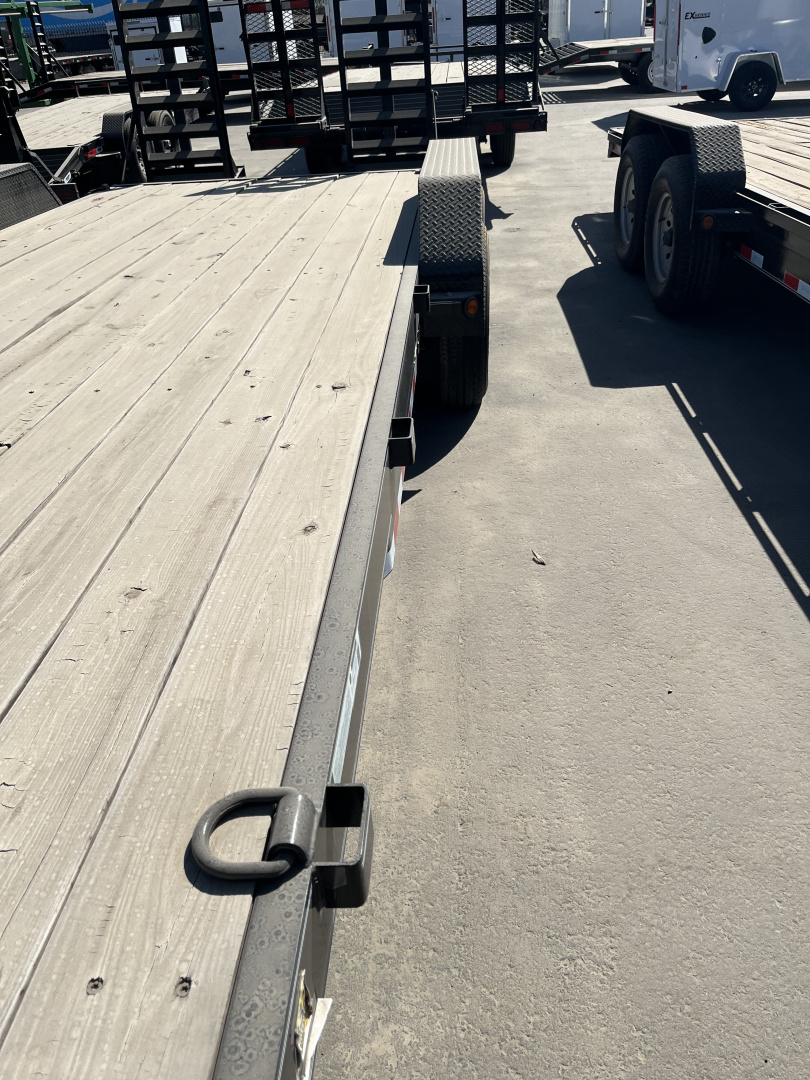 New 2022 Load Trail XH832007240490 Car Hauler