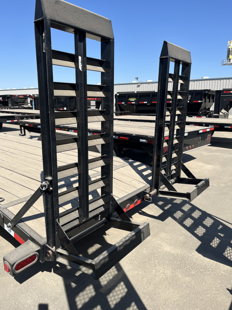 New 2022 Load Trail XH832007240490 Car Hauler