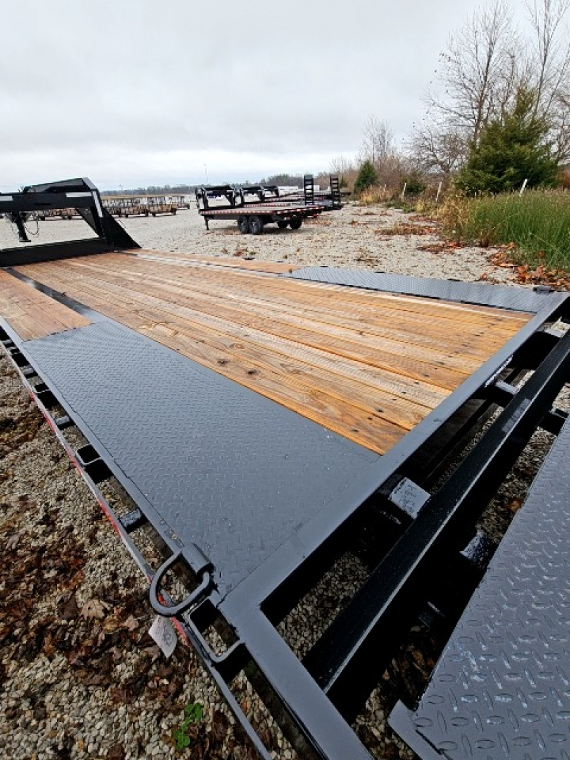 New 2026 Sure-Trac 8.5 x 25 (20+5) 15K Std Duty Beavertail Gooseneck Deckover Trailer