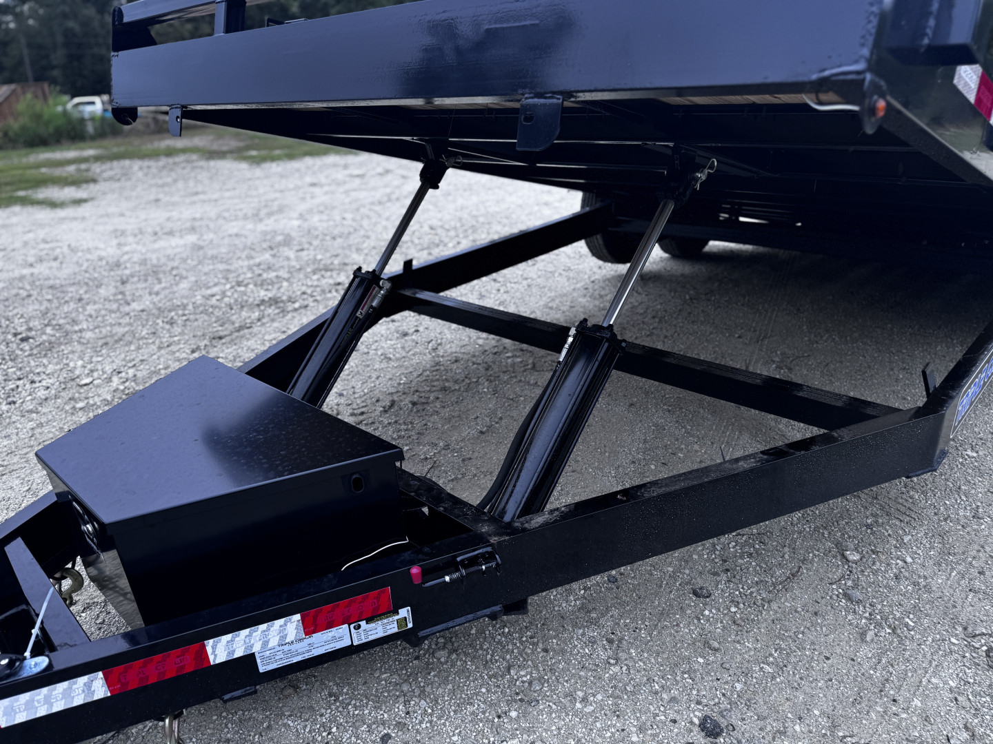 New 2025 Triple Crown Trailers 7x20 10k Power Tilt