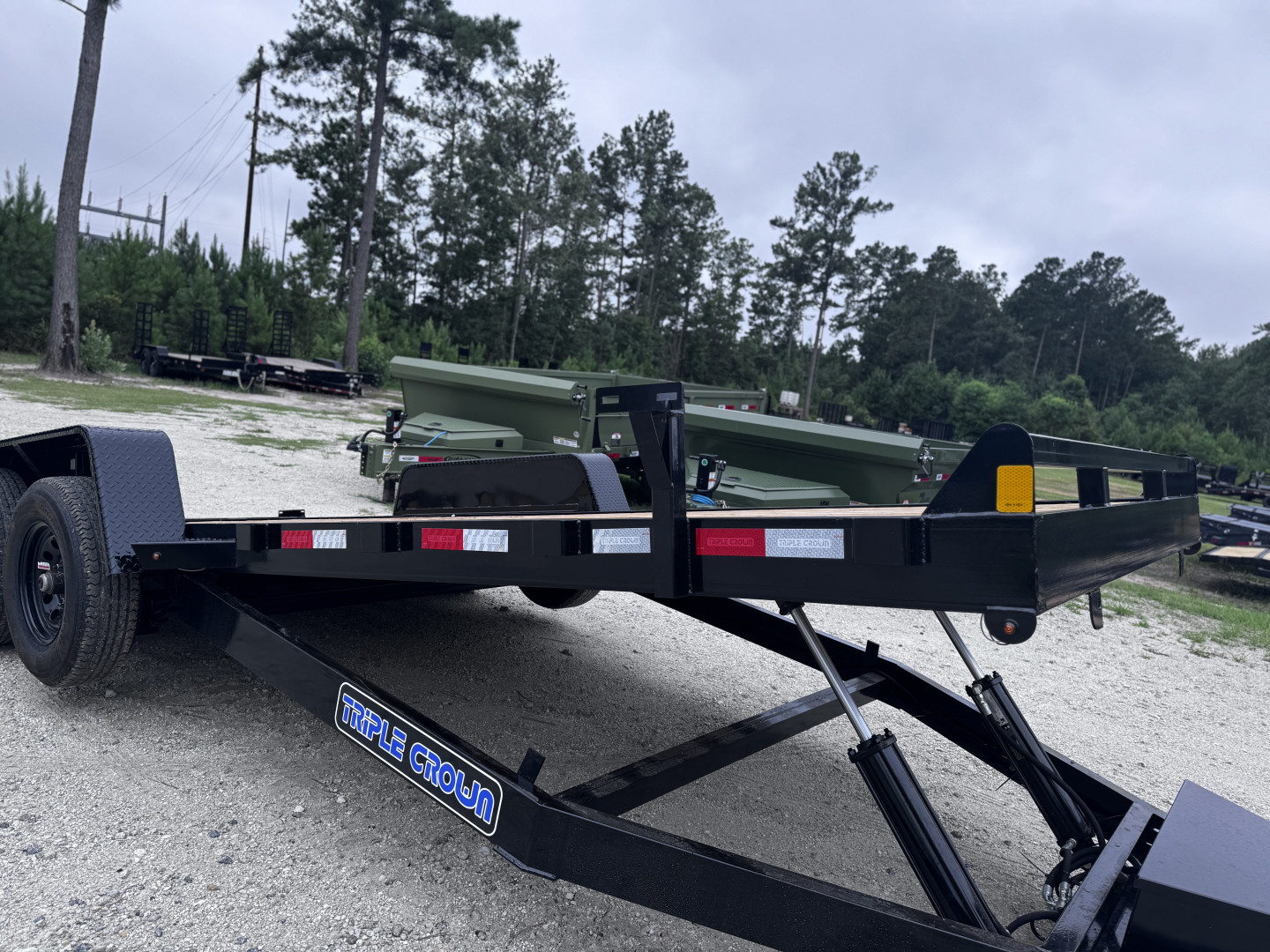 New 2025 Triple Crown Trailers 7x20 10k Power Tilt