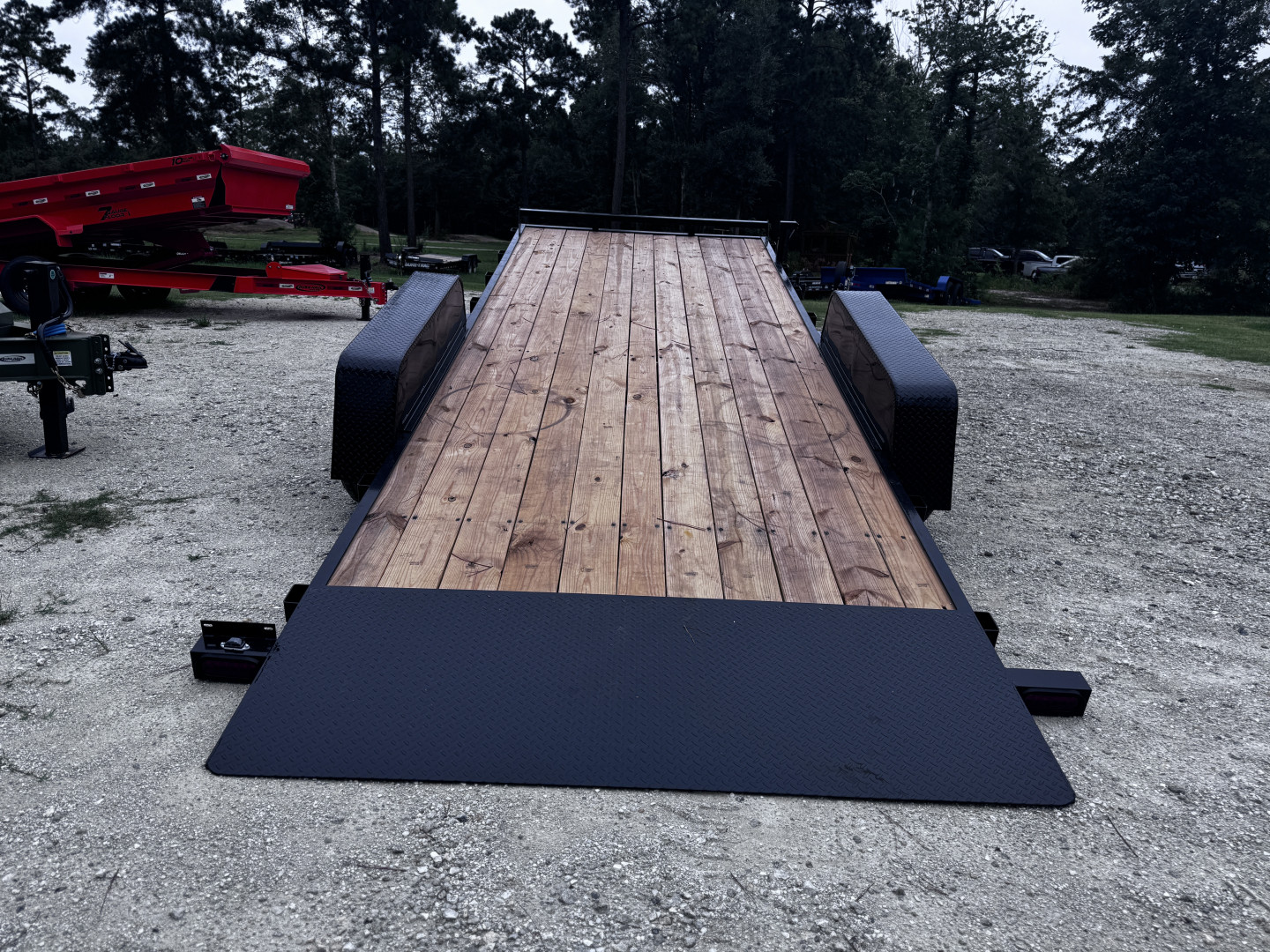 New 2025 Triple Crown Trailers 7x20 10k Power Tilt