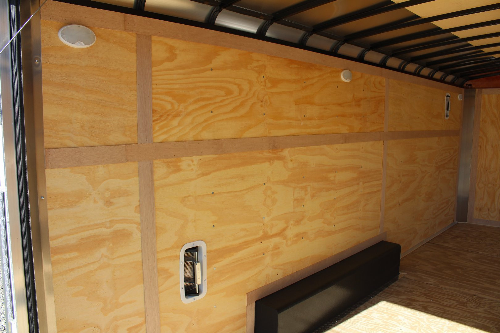 New 2026 Haul About LEOPARD 8.5' x 18' Cargo / Enclosed Trailer - 9990#GVW - RAMP DOOR
