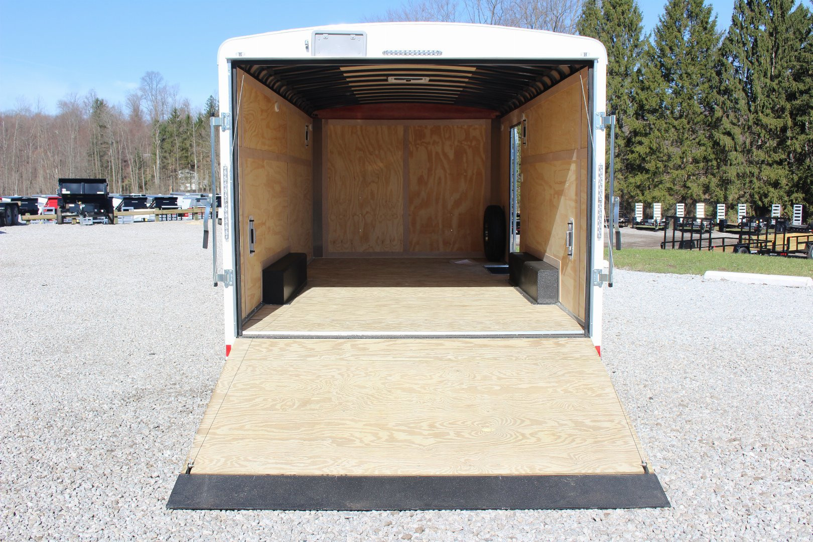New 2026 Haul About LEOPARD 8.5' x 18' Cargo / Enclosed Trailer - 9990#GVW - RAMP DOOR