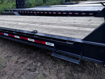 New 2025 Dura-Haul Gooseneck Equipment Trailer 7x28 16K