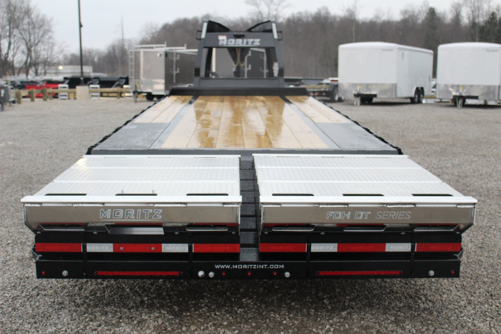 New 2025 Moritz FDGH DT 20' + 5' GOOSENECK Deckover Flatbed Trailer- Full Width Aluminum Ramps- 17900# GVW