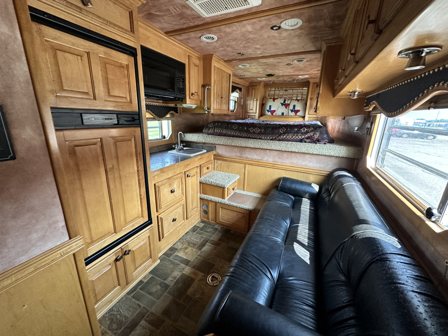 Used 2007 4-Star Trailers 3H LQ Horse Trailer