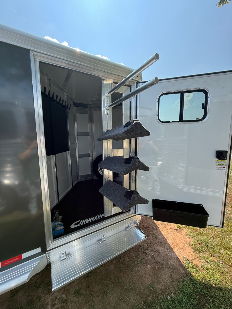 New 2026 Cimarron Trailers Norstar 3 Horse Slant Bumper Pull RTG Horse Trailer