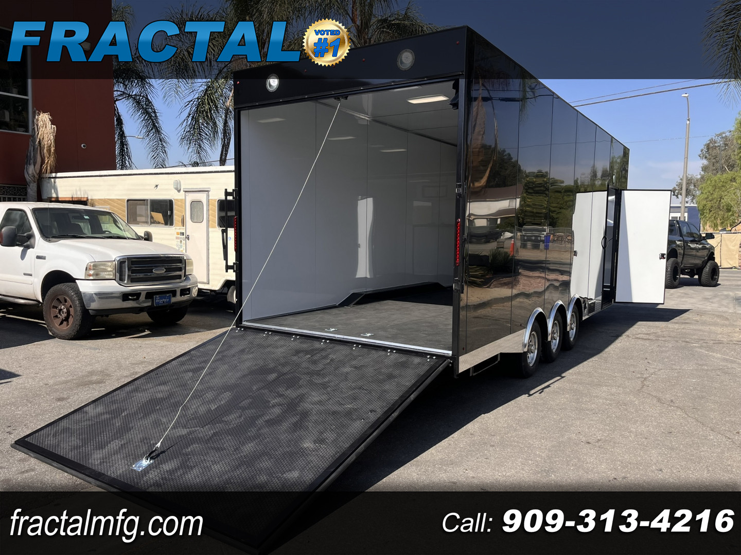 New 2026 26' FRACTAL ENCLOSED