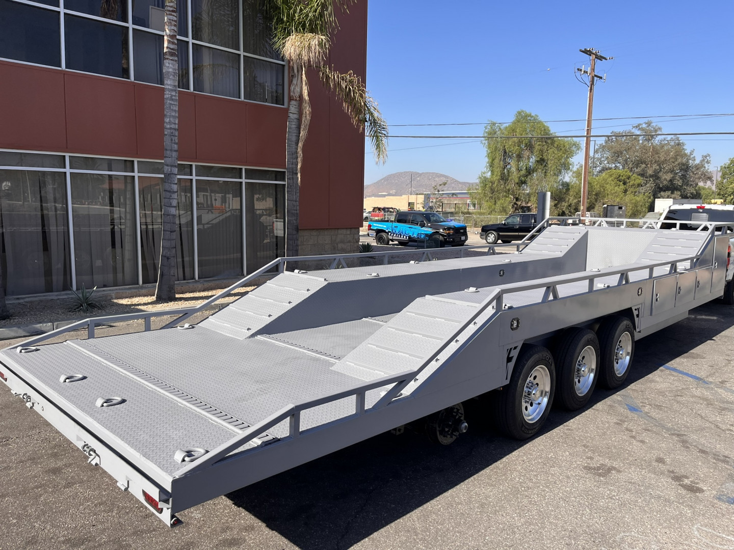 New 2026 30' FRACTAL BAJA BOXED DECK "EL REY"