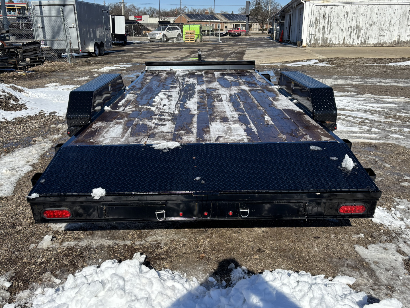 New 2025 H&H HCH8218BP-100 Car Hauler (16+2)