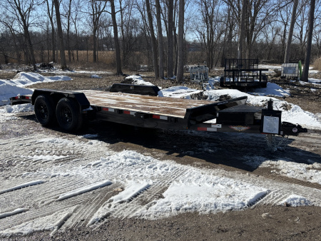 New 2025 H&H HCH8218BP-100 Car Hauler (16+2)