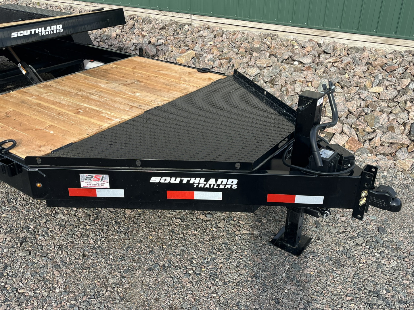 New 2026 20' - 16k Southland Tilt Trailer