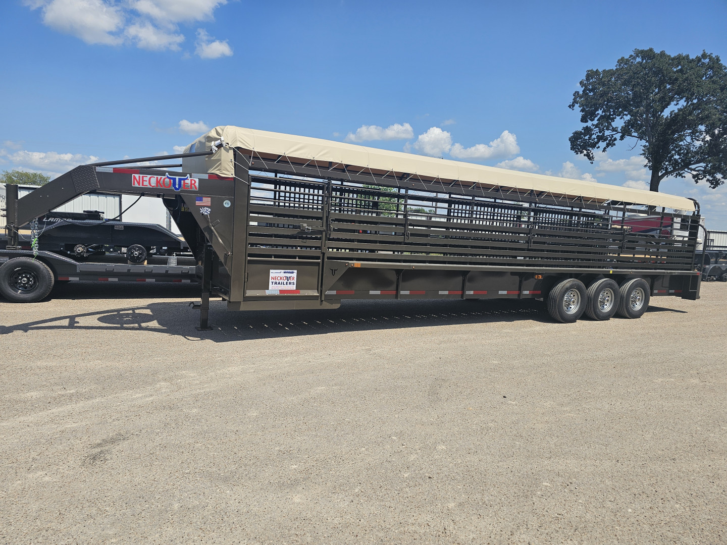 New 2025 Neckover 32'X6'8" Stock / Stock Combo Trailer