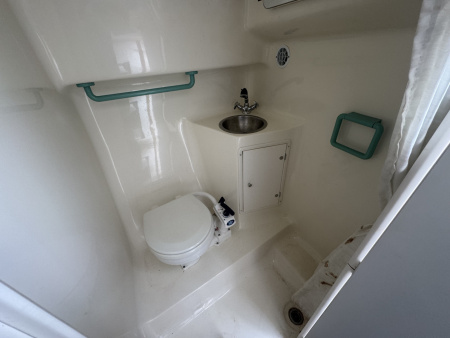 Used 1995 Rinker Fiesta Vee 265 Cuddy Cabin