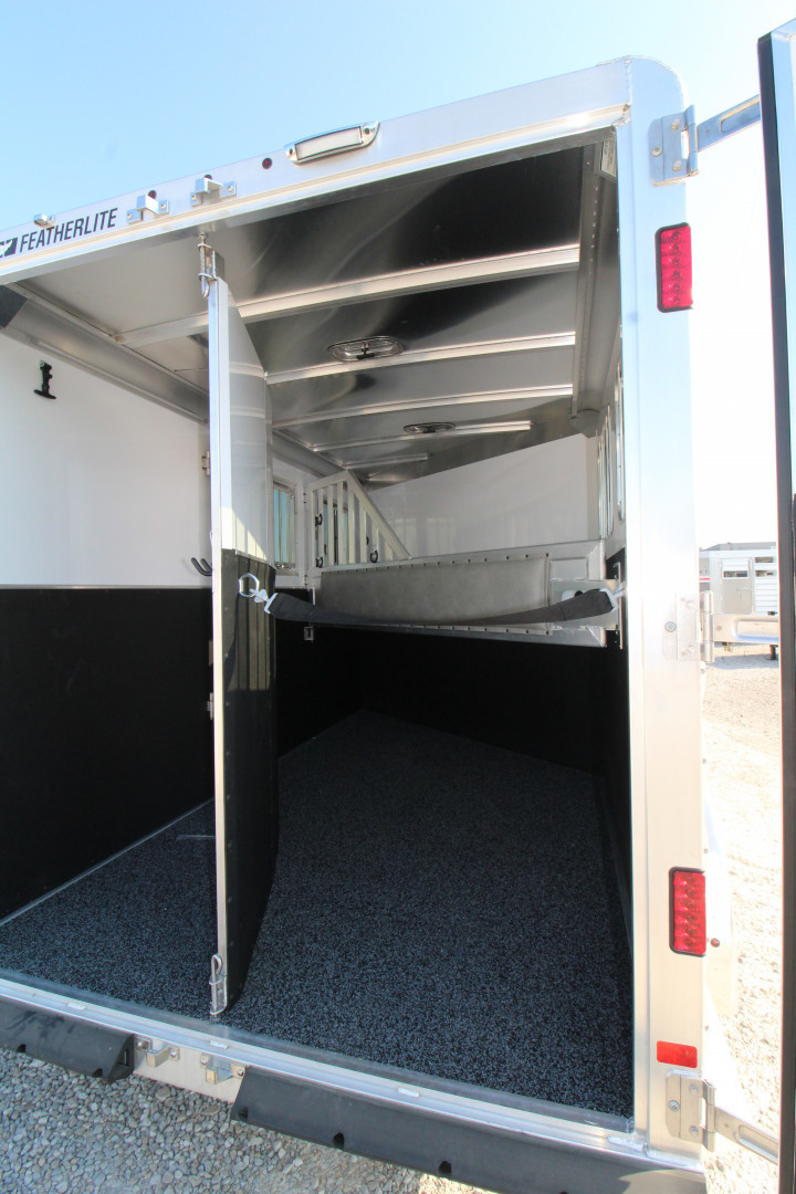 New 2025 Featherlite Trailers 9400-7224 Horse Trailer