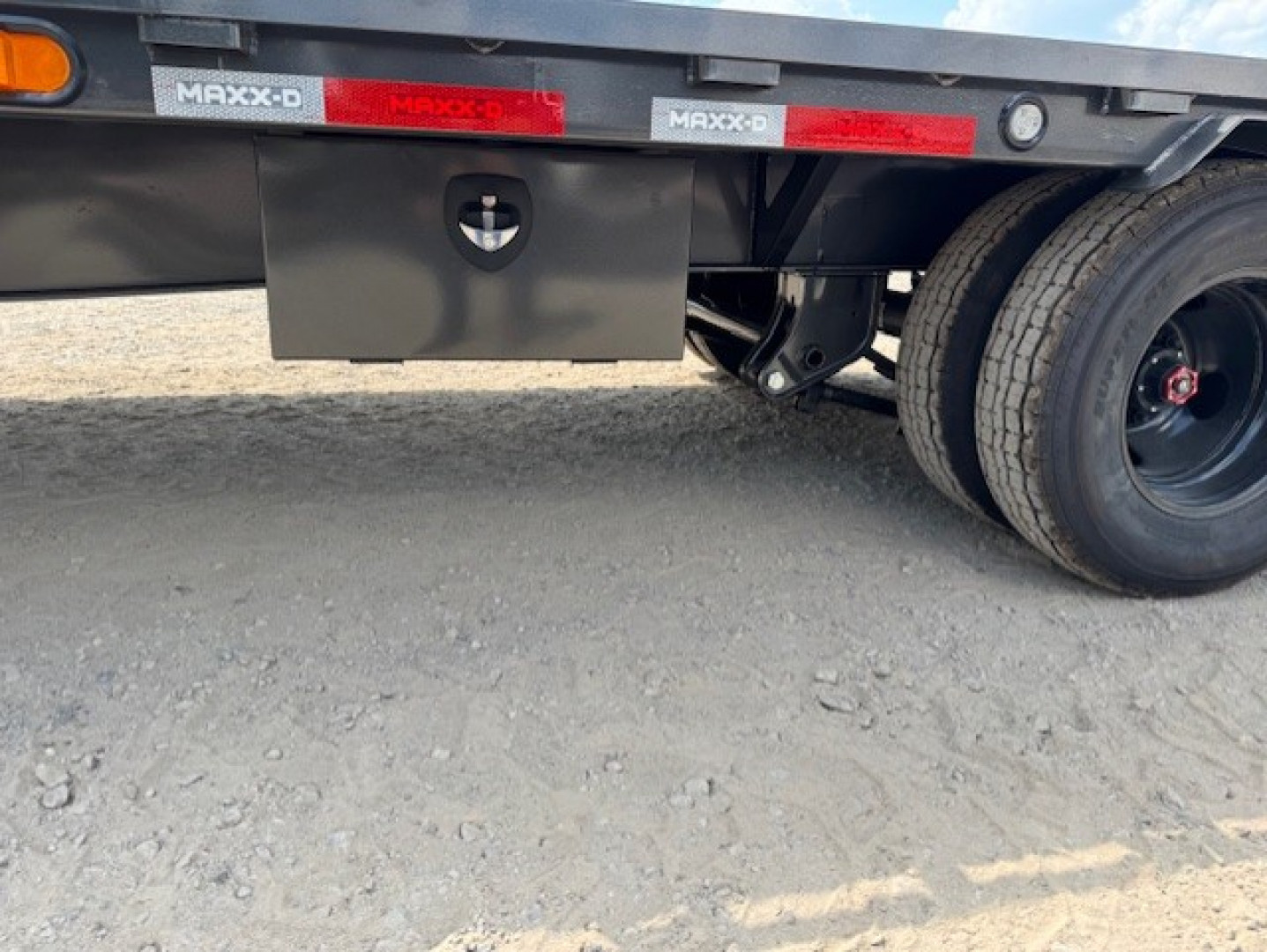 New 2026 MAXX-D LDB10232 Flatbed Trailer