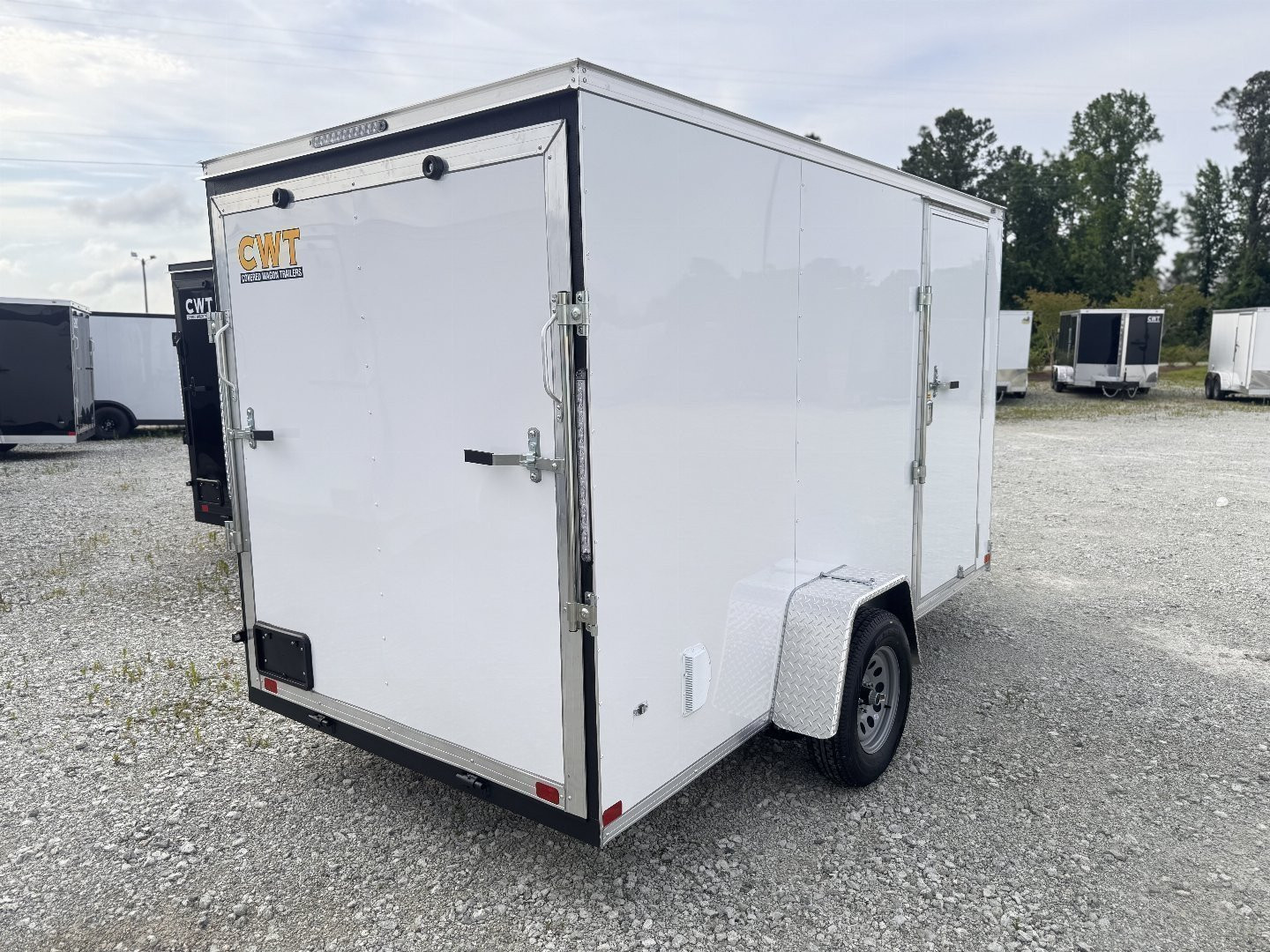 2025 Covered Wagon photo 3
