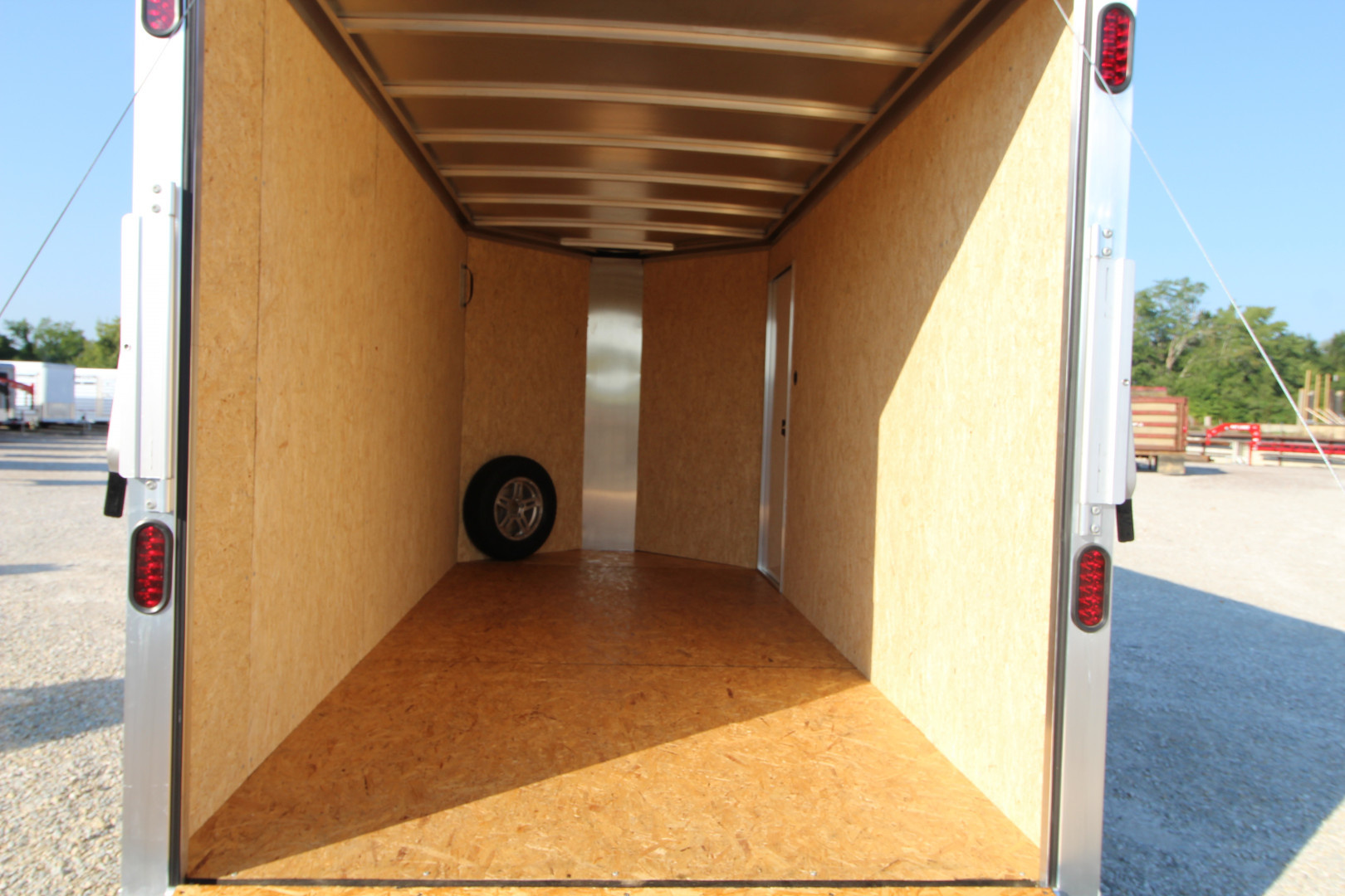 New 2025 Featherlite Trailers 1610-6714 Cargo / Enclosed Trailer