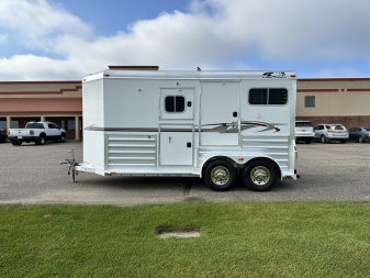 Used 2006 4-Star Trailers 2H BP Str. Load w/ Mangers Horse Trailer