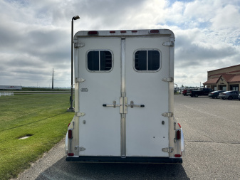 Used 2006 4-Star Trailers 2H BP Str. Load w/ Mangers Horse Trailer
