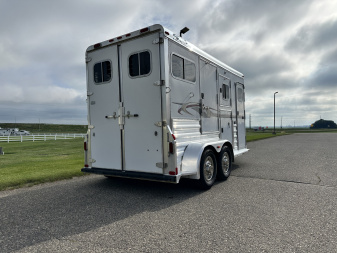Used 2006 4-Star Trailers 2H BP Str. Load w/ Mangers Horse Trailer
