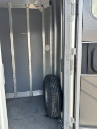 Used 2006 4-Star Trailers 2H BP Str. Load w/ Mangers Horse Trailer