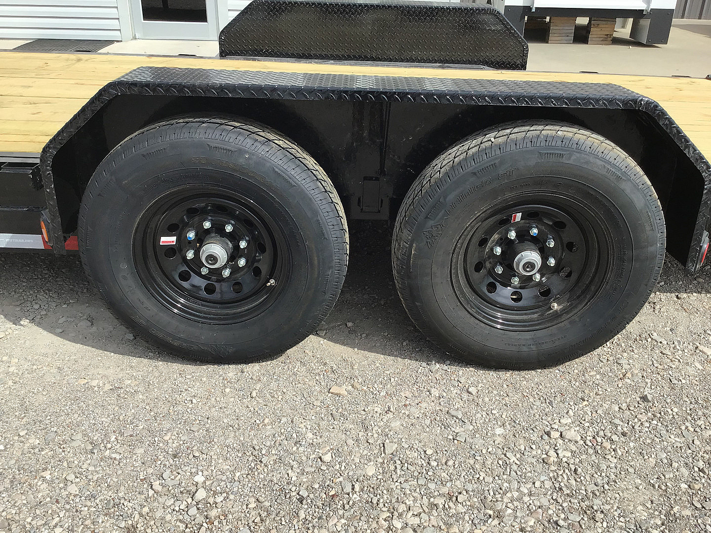 New 2026 PJ 83"x20' Equipment Tilt Trailer – T6