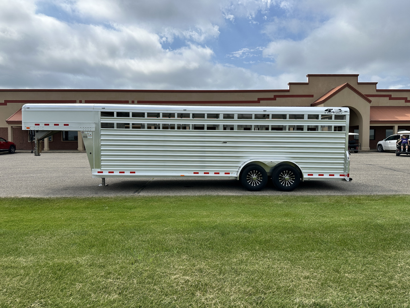 New 2026 4-Star Trailers 24' Deluxe GN Stock / Stock Combo Trailer
