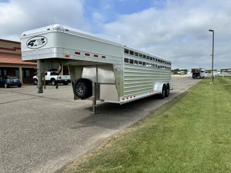 New 2026 4-Star Trailers 24' Deluxe GN Stock / Stock Combo Trailer